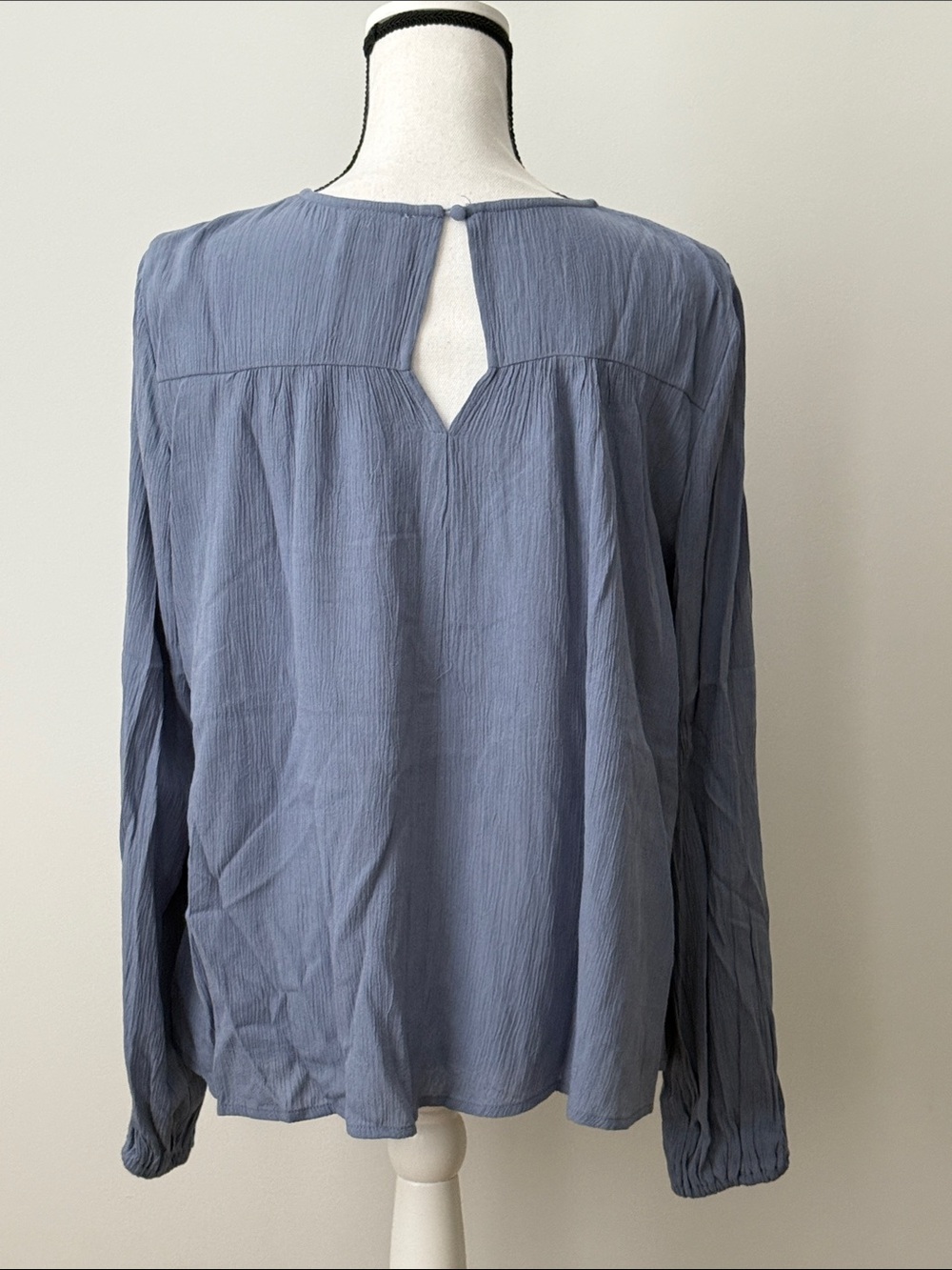 Harper by Francesca’s Embroidered Floral Yoke Long-Sleeve Top, Size Medium - Picture 4 of 7